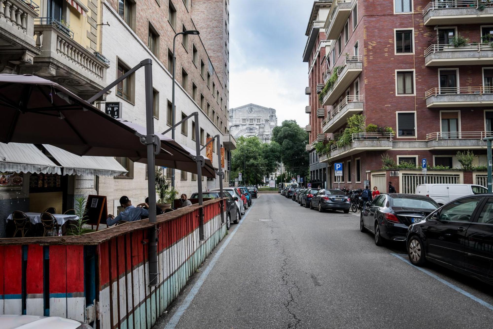 Airguest Central Station Milan Exterior photo